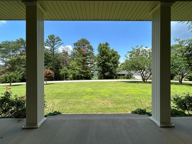 291 Forest Ridge Circle, Bronston, KY 42518
