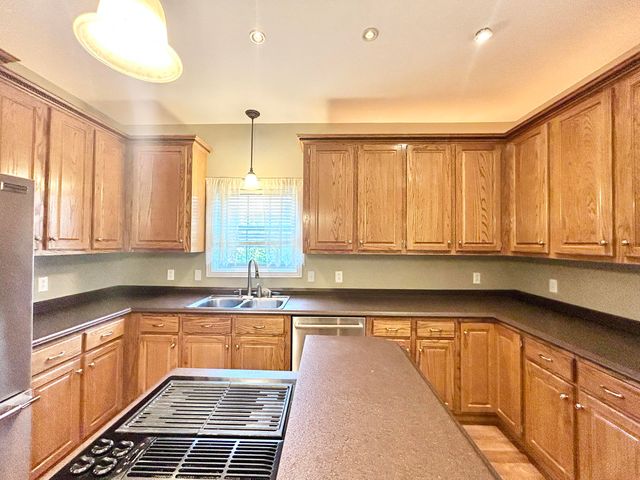291 Forest Ridge Circle, Bronston, KY 42518