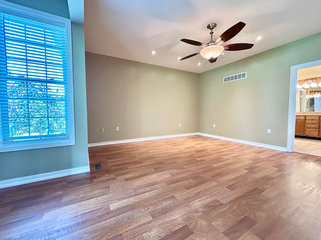 291 Forest Ridge Circle, Bronston, KY 42518