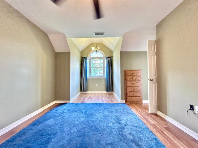 291 Forest Ridge Circle, Bronston, KY 42518