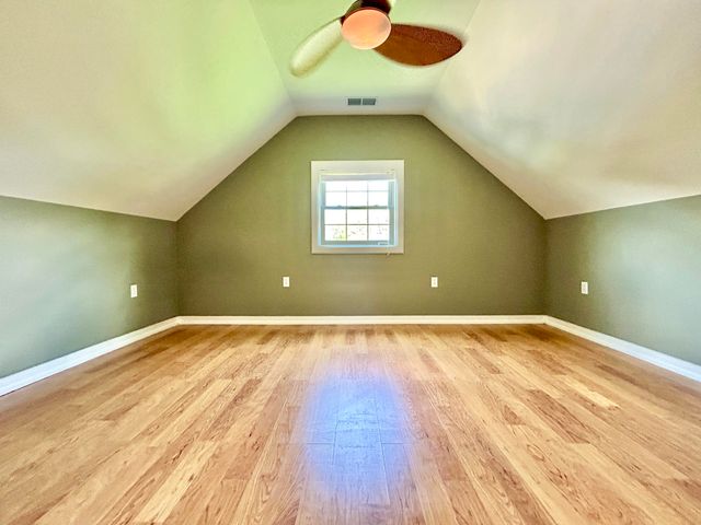 291 Forest Ridge Circle, Bronston, KY 42518
