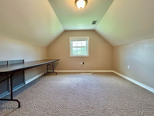291 Forest Ridge Circle, Bronston, KY 42518