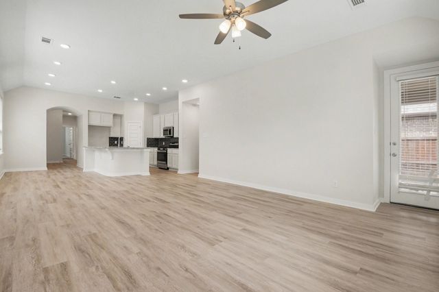 5520 Yarborough Drive, Forney, TX 75126