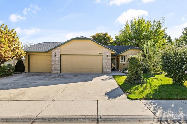 4986 N Edenburgh Way, Boise, ID 83714 property photo