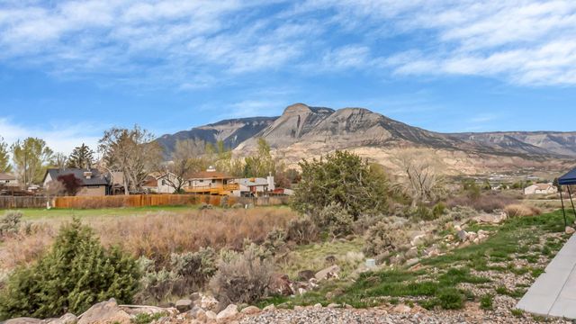 214 Limberpine Circle, Parachute, CO 81635