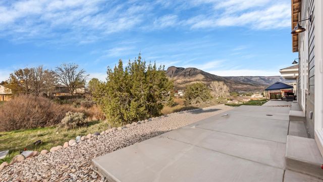 214 Limberpine Circle, Parachute, CO 81635