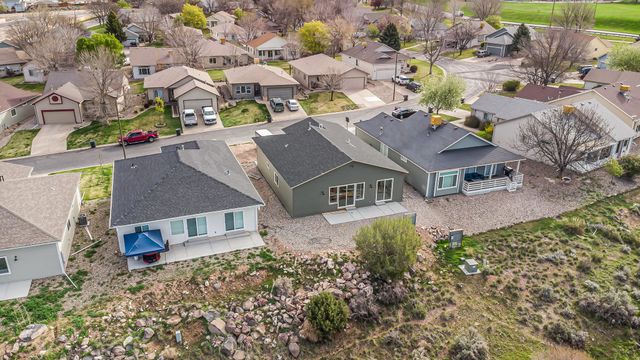 214 Limberpine Circle, Parachute, CO 81635