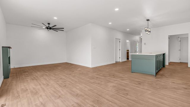 214 Limberpine Circle, Parachute, CO 81635
