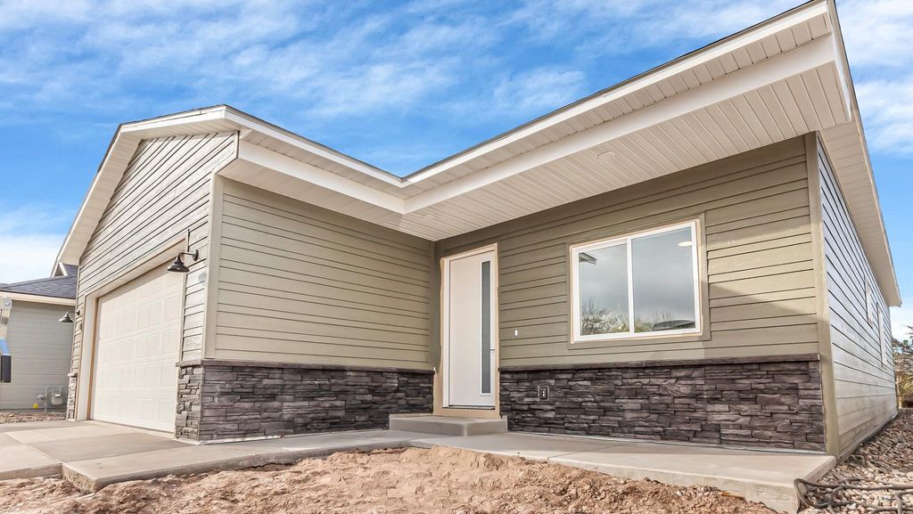 214 Limberpine Circle, Parachute, CO 81635