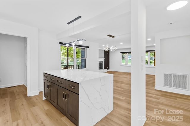 7201 Leaves Lane, Charlotte, NC 28213