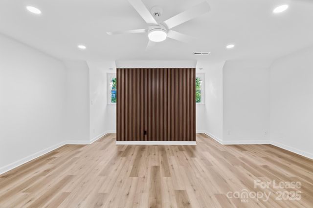 7201 Leaves Lane, Charlotte, NC 28213