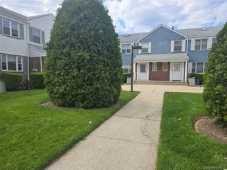 228-05 69th Avenue 96, Bayside, NY 11364
