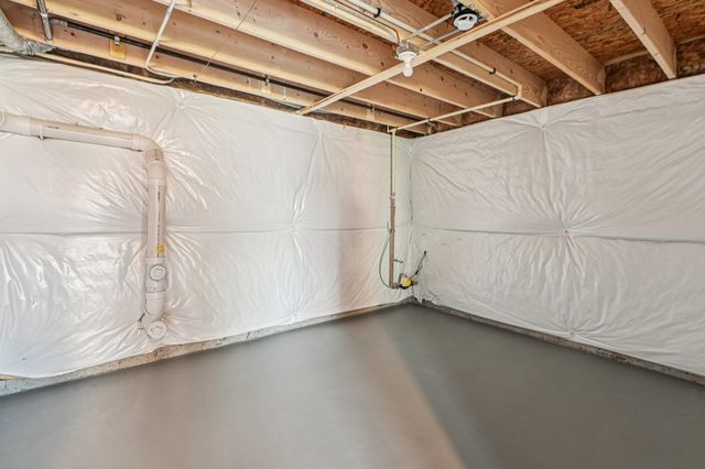 2560 Tahoe Lane, Pingree Grove, IL 60140