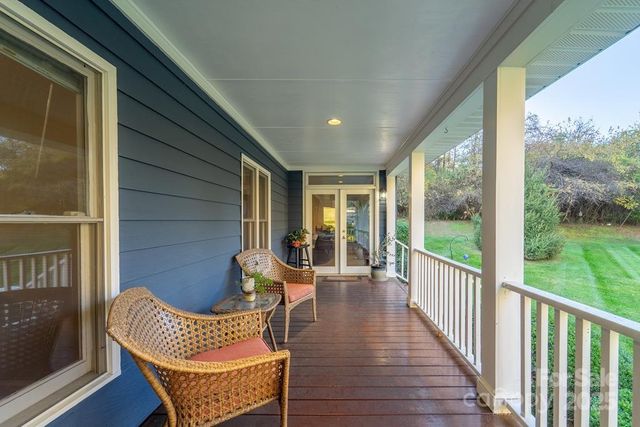 180 Paw Paw Cove 3, Sylva, NC 28779