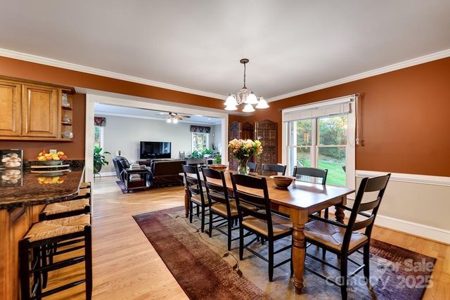 180 Paw Paw Cove 3, Sylva, NC 28779