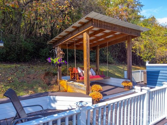 180 Paw Paw Cove 3, Sylva, NC 28779