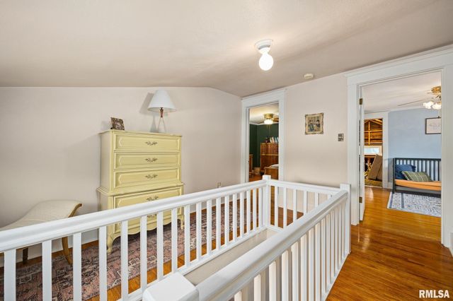 2228 W MOSS Avenue, West Peoria, IL 61604