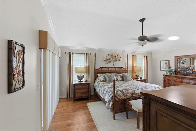 637 SALEM PLACE, The Villages, FL 32162