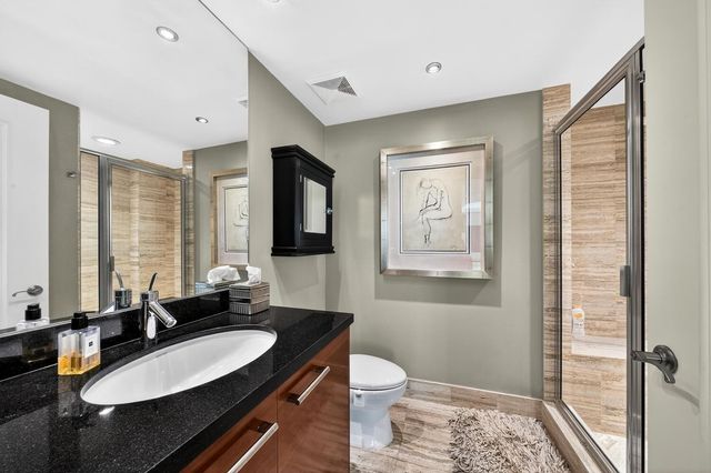 101 S Fort Lauderdale Beach Boulevard 1707, Fort Lauderdale, FL 33316