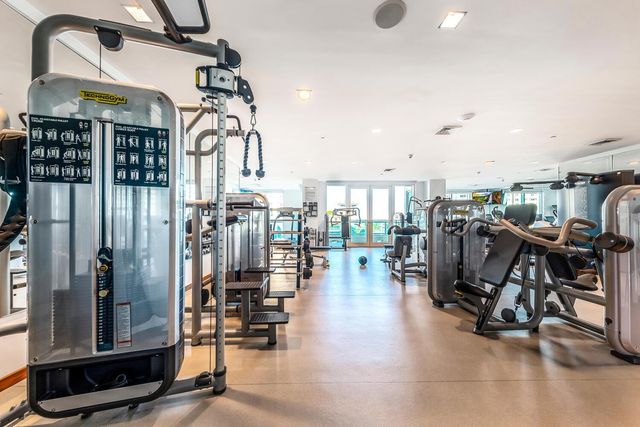 101 S Fort Lauderdale Beach Boulevard 1707, Fort Lauderdale, FL 33316