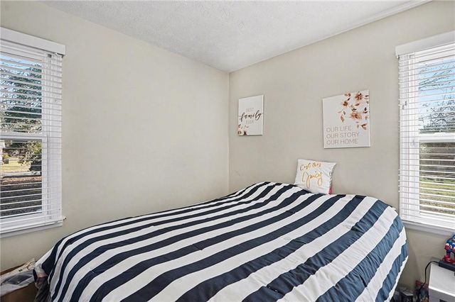 105 Vineyard Place, Griffin, GA 30223