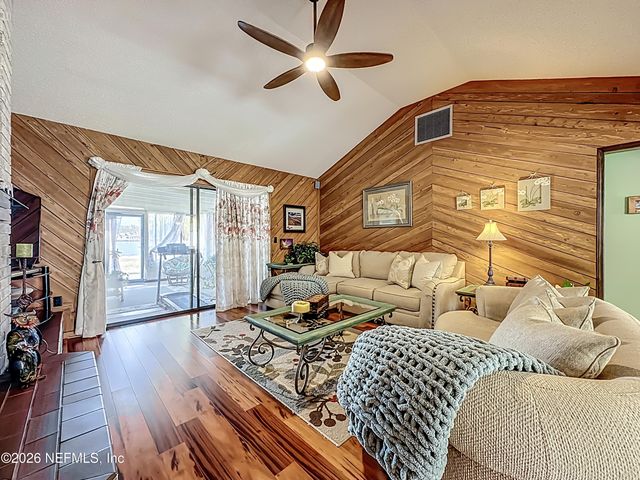 8561 CONCORD Court, Jacksonville, FL 32208