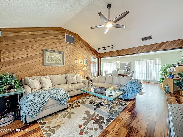 8561 CONCORD Court, Jacksonville, FL 32208