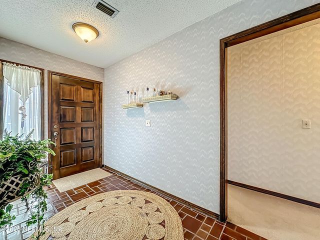 8561 CONCORD Court, Jacksonville, FL 32208