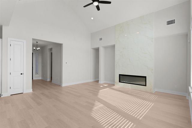 1704 Willow Bean DR, Georgetown, TX 78633