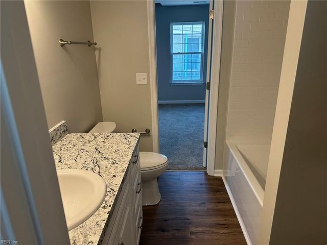 250 Portview AVE, Norfolk, VA 23504