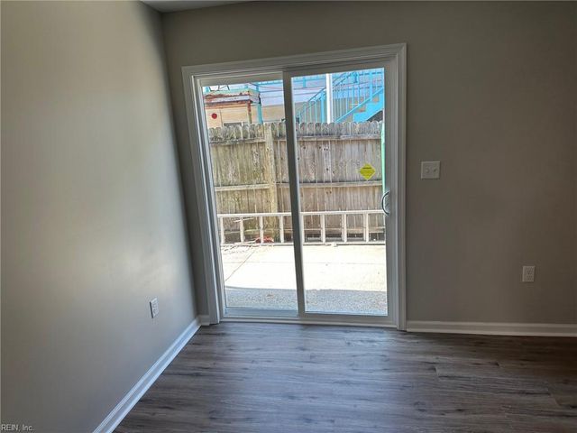 250 Portview AVE, Norfolk, VA 23504