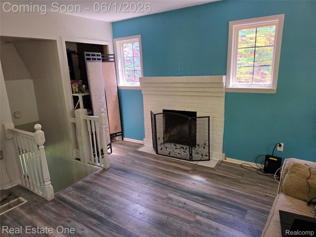 5607 Loveland Street, West Bloomfield Charter Township, MI 48322