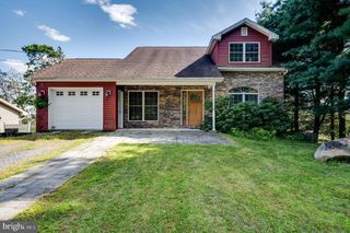 220 CALIFORNIA AVE, Shenandoah, PA 17976