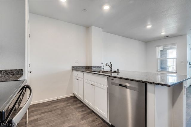 1114 Scarlet Sparrow Street, Henderson, NV 89011