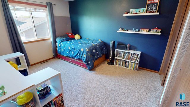 302 Lilac Ave Avenue, Aurora, SD 57002