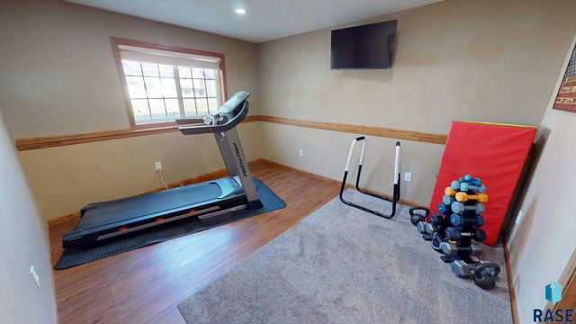 302 Lilac Ave Avenue, Aurora, SD 57002