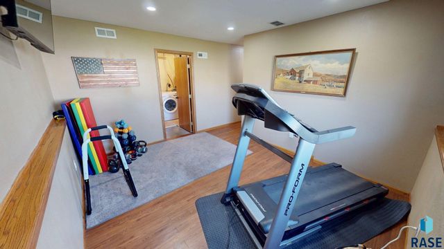 302 Lilac Ave Avenue, Aurora, SD 57002