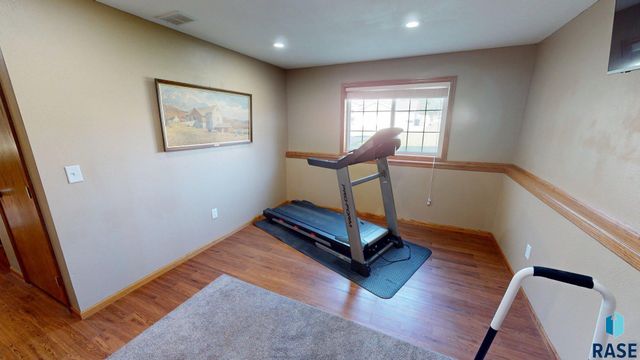 302 Lilac Ave Avenue, Aurora, SD 57002