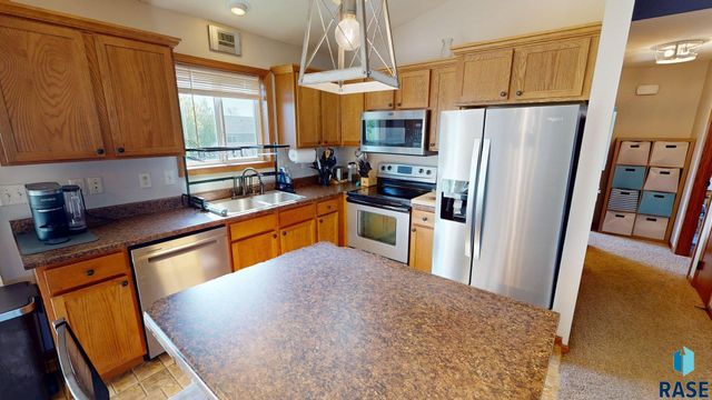 302 Lilac Ave Avenue, Aurora, SD 57002