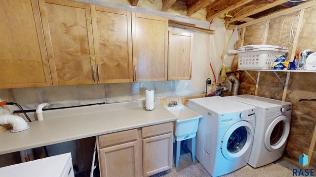 302 Lilac Ave Avenue, Aurora, SD 57002