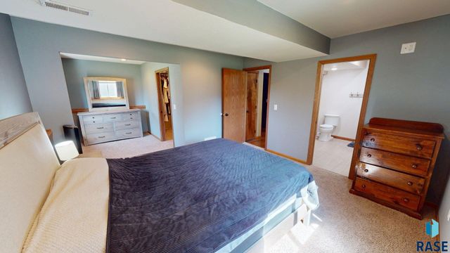 302 Lilac Ave Avenue, Aurora, SD 57002