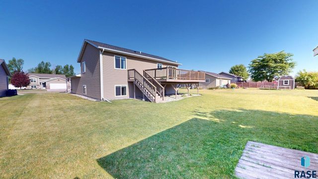 302 Lilac Ave Avenue, Aurora, SD 57002