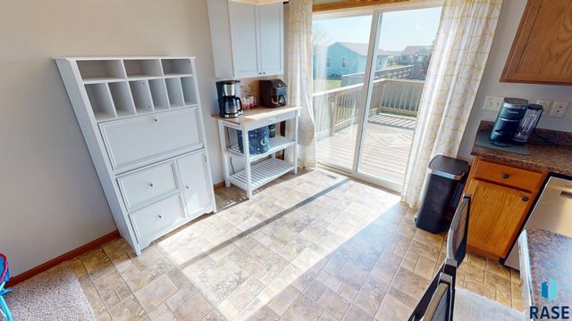 302 Lilac Ave Avenue, Aurora, SD 57002