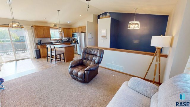 302 Lilac Ave Avenue, Aurora, SD 57002