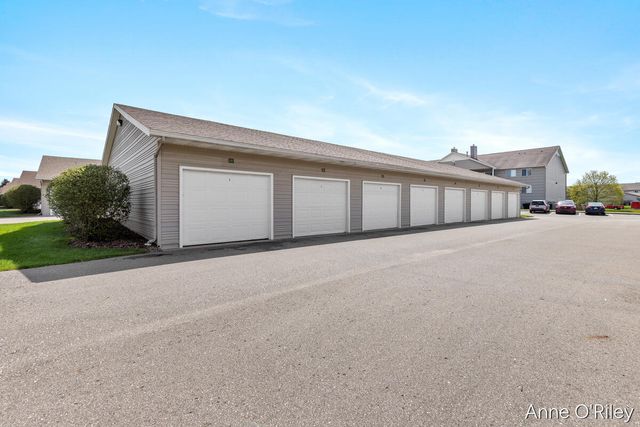 8348 Jasonville Court 33, Caledonia, MI 49316