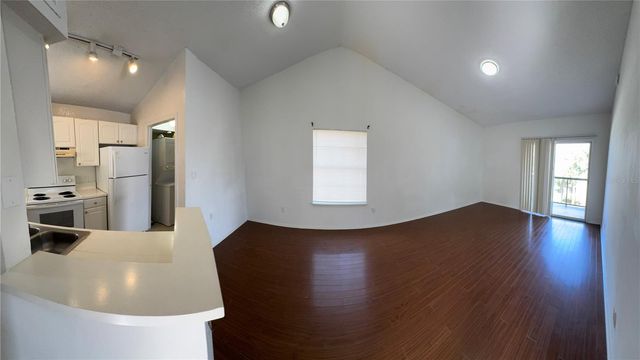 1908 LAKE ATRIUMS CIRCLE 24, Orlando, FL 32839