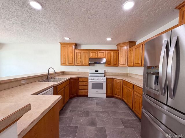 6200 W 6th Street Road, Greeley, CO 80634