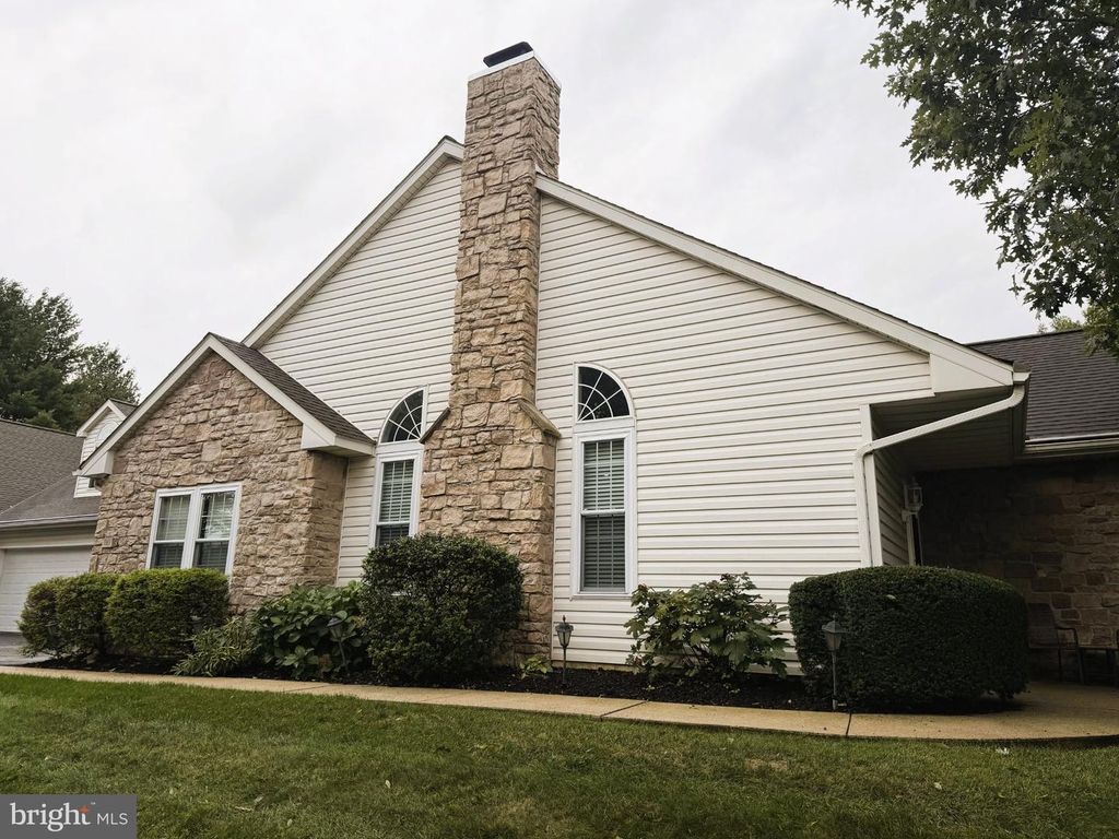120 COTSWOLD CT #, SOUDERTON, PA 18964 — photo 2