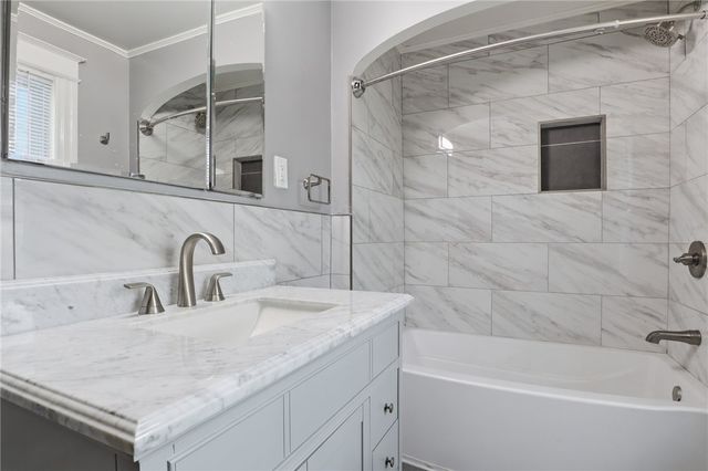 148 Dove Street, Rochester, NY 14613