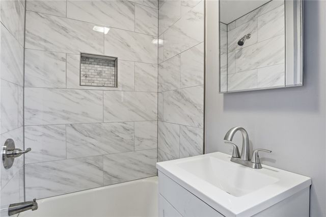 148 Dove Street, Rochester, NY 14613